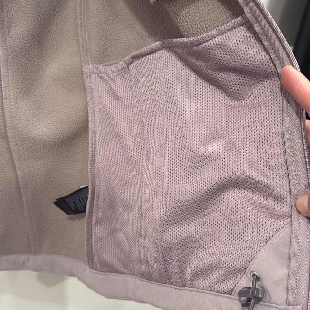 The North Face Women’s  Jacket  size M - Picture 6 of 12